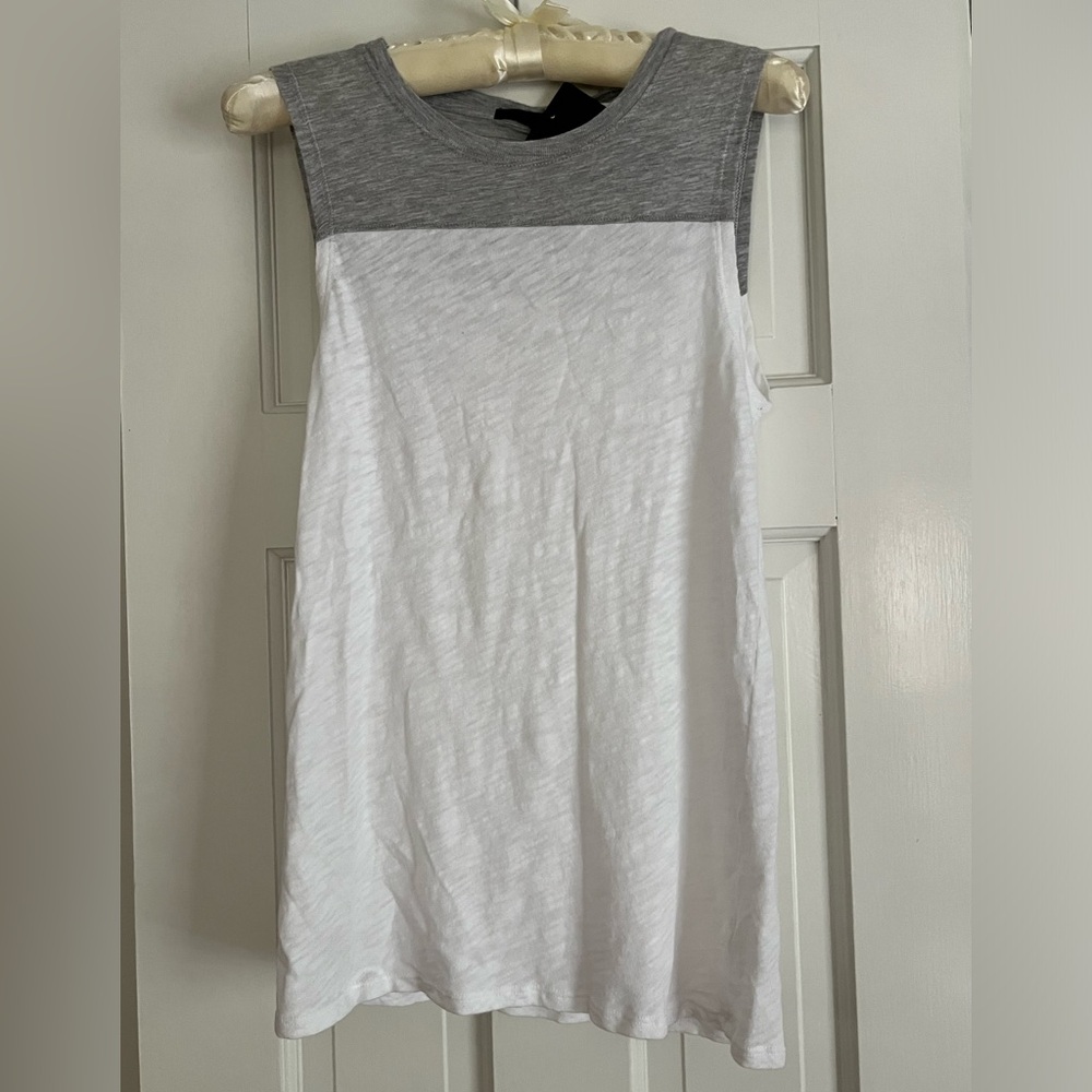 ATM 100% cotton sleeveless white/heather T-shirt!  NWT  💕
